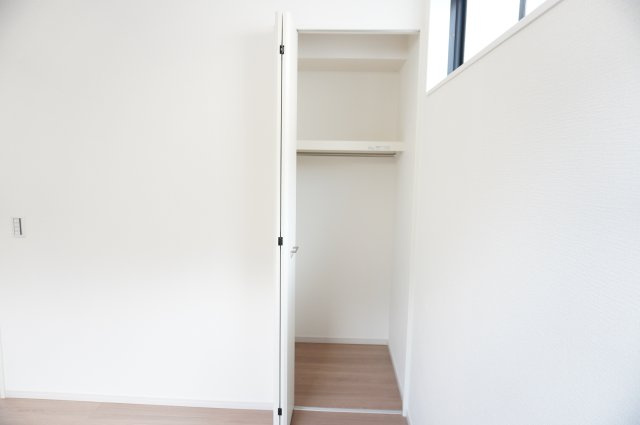 越谷市赤山町２丁目 新築分譲住宅 の収納