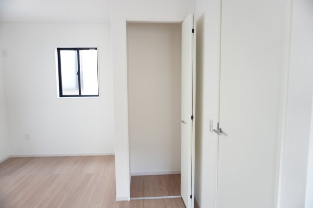 越谷市赤山町２丁目 新築分譲住宅 の収納