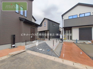 【外観】 | 販売現地
「洗練されたデザインが映える外観です」