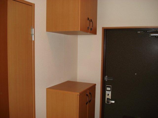 【その他】 | レジデンス弐番館 | 備え付きタンス