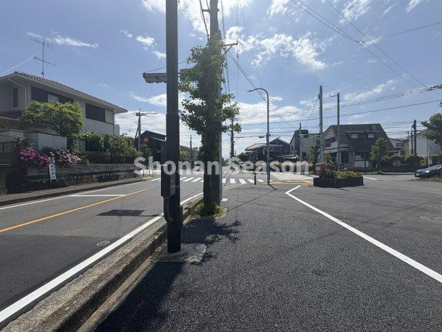 【前面道路含む現地写真】 | そうてつローゼン　徒歩8分とお買い物にも便利◎