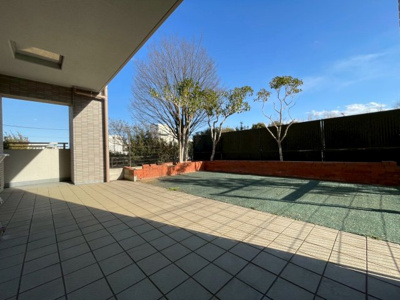 【庭】 | ラング・マンション玉川上水