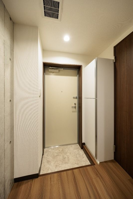 ラシクラス小岩駅前の玄関