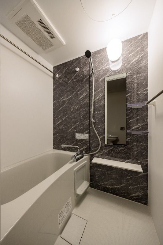 ラシクラス小岩駅前の浴室