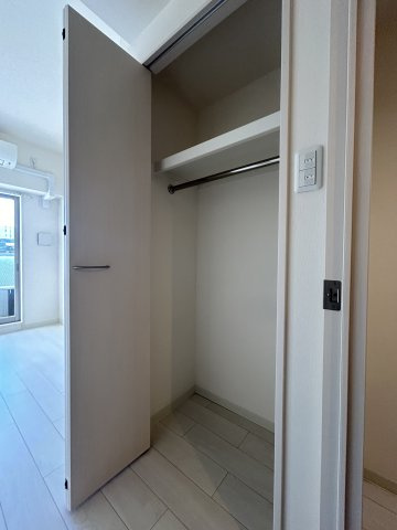 大阪市淀川区塚本５丁目の賃貸マンションの収納