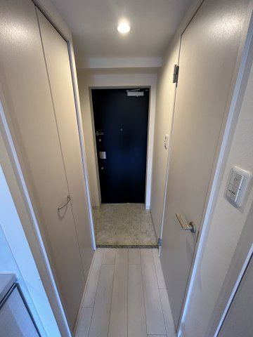 大阪市淀川区塚本５丁目の賃貸マンションの玄関