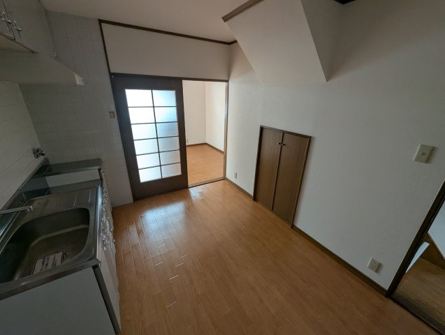 久代コートの居間・リビング