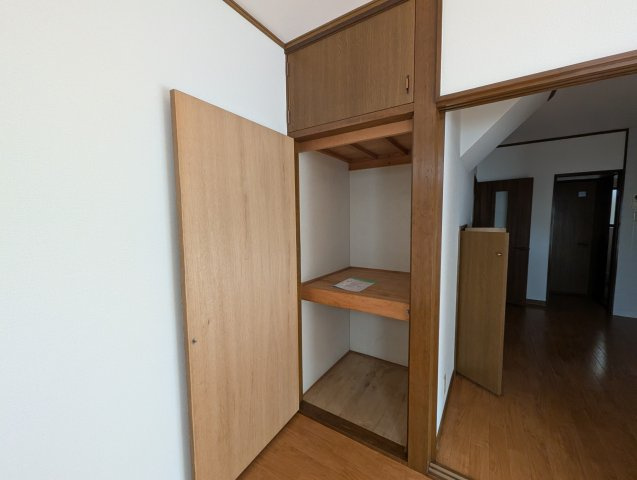 久代コートの収納