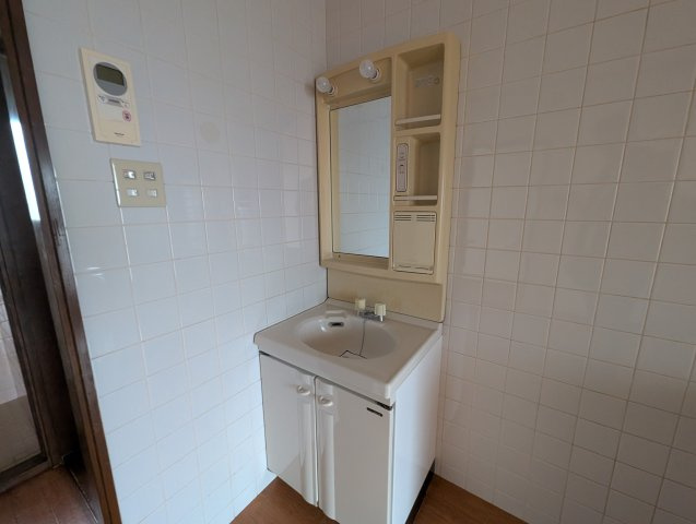 久代コートの独立洗面台