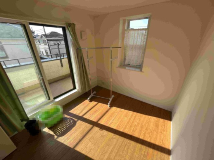 柏市花野井　中古戸建の洋室