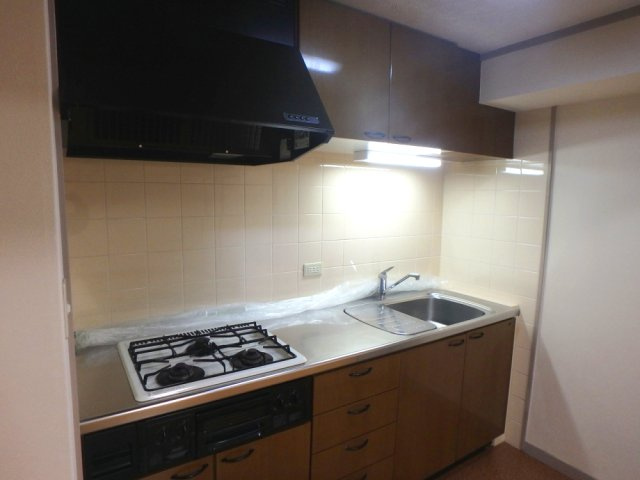 甲東園パークマンションのキッチン|お料理しやすいキッチンです