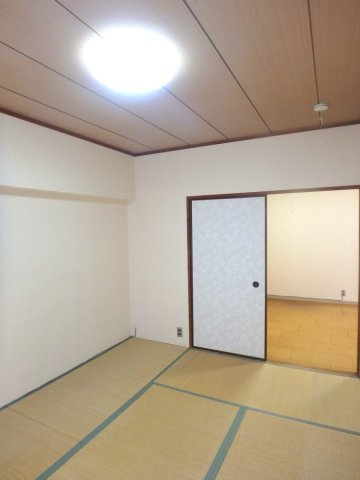 甲東園パークマンションの和室|きれいな和室です