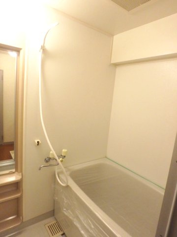 甲東園パークマンションの浴室|日々の暮らしに欠かせないお風呂です