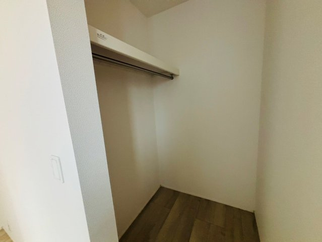 八街に１期　新築戸建て　１号棟の収納