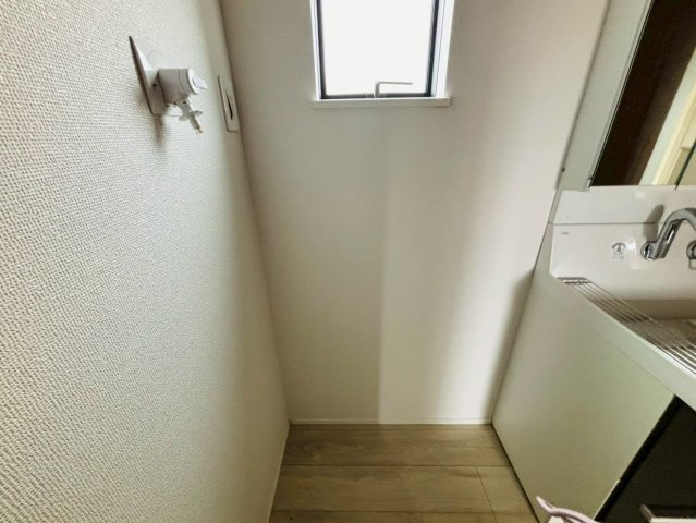 八街に１期　新築戸建て　１号棟のランドリースペース