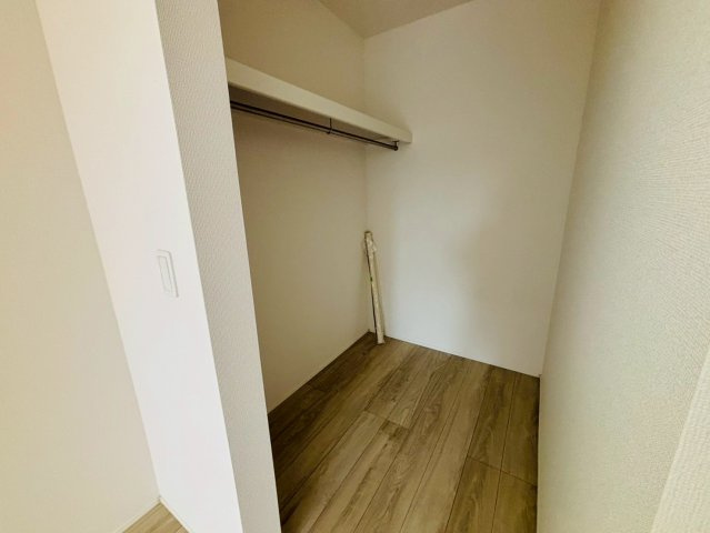 八街に１期　新築戸建て　１号棟の収納