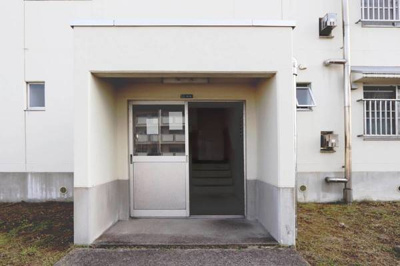 【エントランス】 | ビレッジハウス相野2号棟