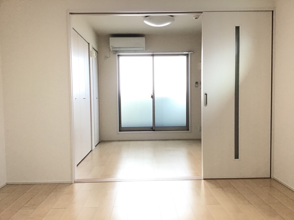 フジパレス吹田Ⅰ番館の居間・リビング