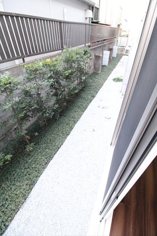 【バルコニー】