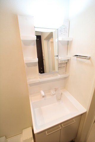 【洗面所】