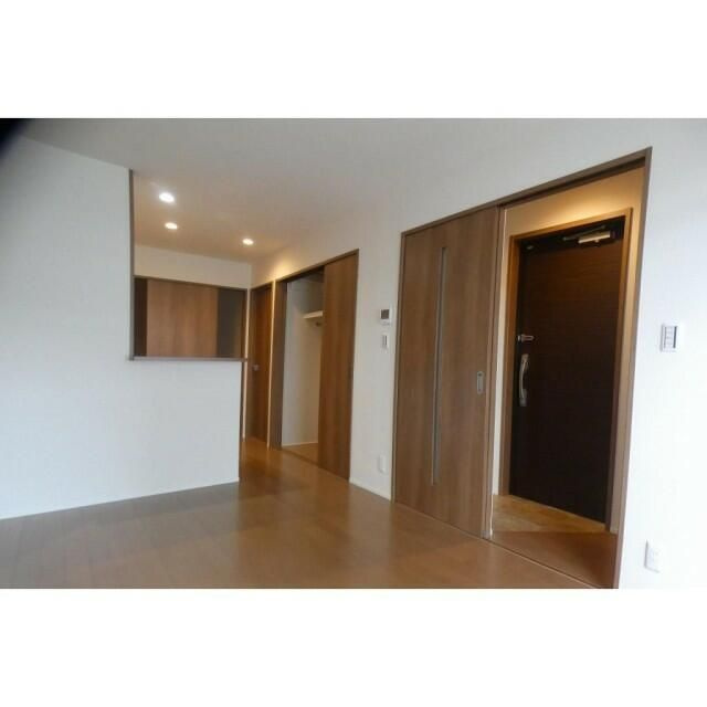 レジデンス西尾久の居間・リビング