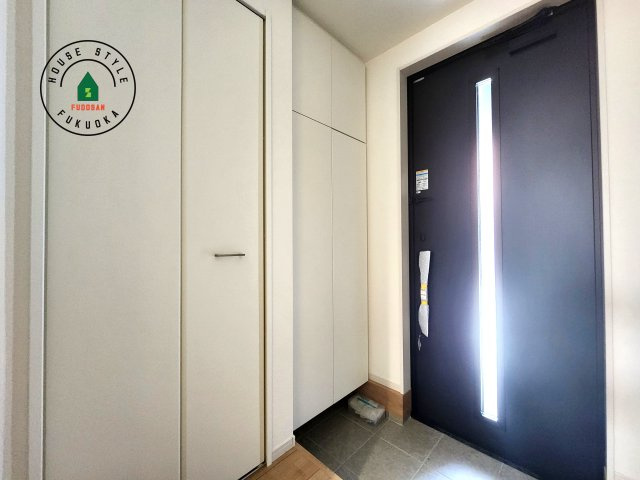 福岡市西区横浜1丁目第5-3棟（3号棟）　の防犯設備|二重ロックでしっかり防犯対策ができます。