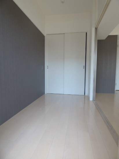 【寝室】アドバンス三宮ラシュレ 