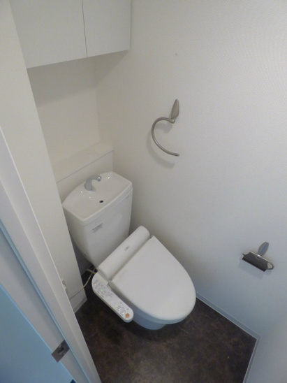 【トイレ】アドバンス三宮ラシュレ 