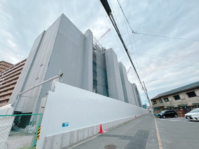 【外観】 | プレサンス京橋ＧＲＥＥＮ　ＹＡＲＤアルミラ