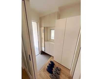 広島市西区井口台1丁目　新築一戸建て(全2棟)の玄関