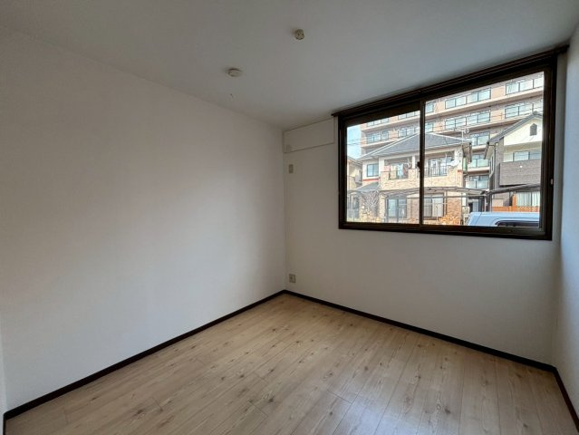 黒岩ハイツの居間・リビング