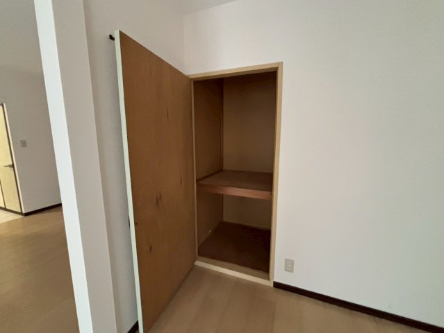 黒岩ハイツの収納