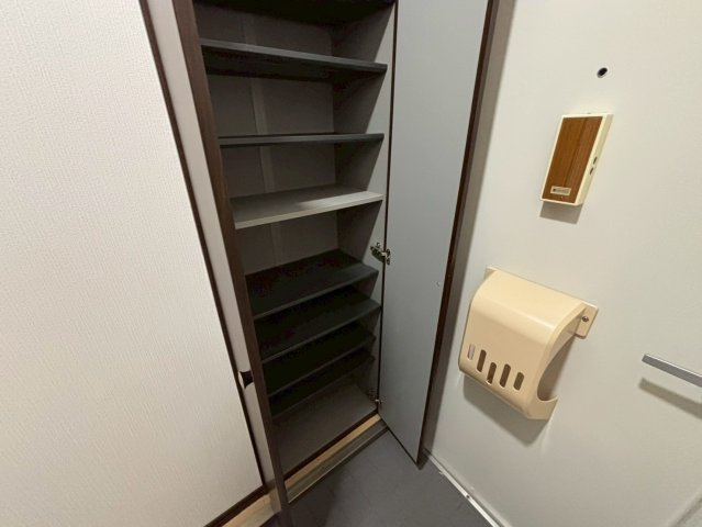 黒岩ハイツの収納