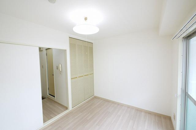 白樺ハイツ大宮Ⅲの寝室|使い勝手のいい寝室です