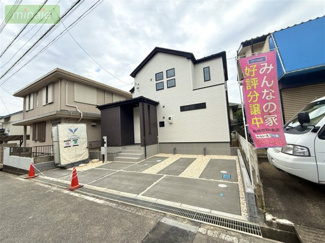 【外観】 | 「重厚感ある外観が上品な印象を演出」同タイプ