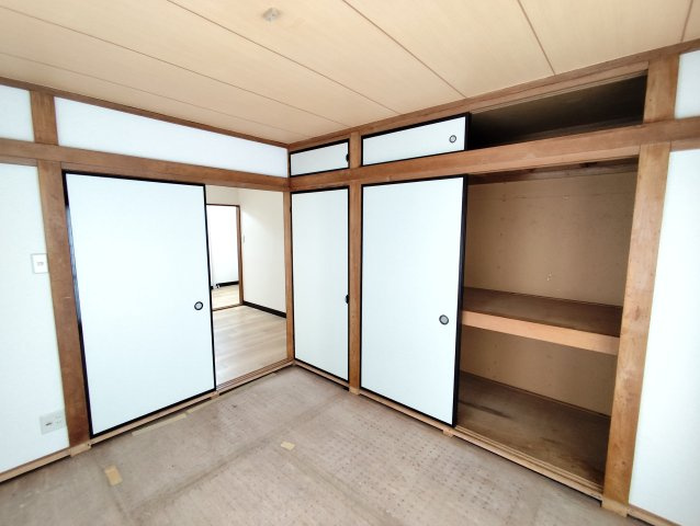 しゅんせいハイツ3の収納