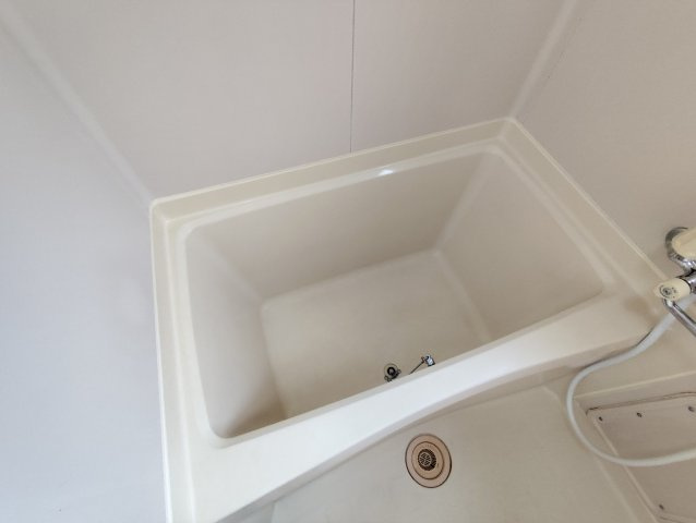 しゅんせいハイツ3の浴室