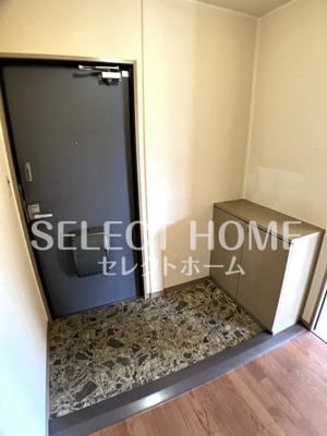 【玄関】 | パークサイドスクエアⅢ | 明るい玄関です