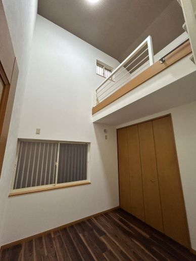 大阪市住吉区遠里小野7丁目　中古戸建の洋室