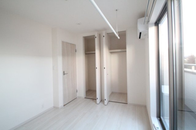 【寝室】 | リーブルファイン茂呂１４号棟 | 2F南側の洋室です