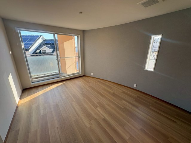 小曽根町4-5-15 戸建の居間・リビング