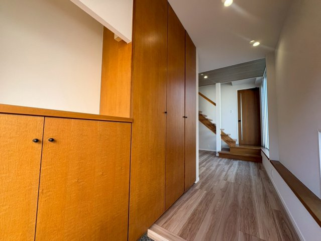 小曽根町4-5-15 戸建の内装