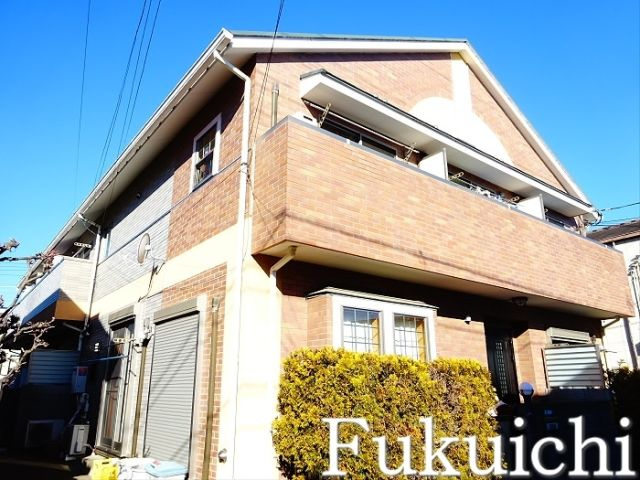 リリックコート中根ヒルズの外観