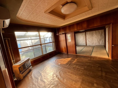 【居間・リビング】 | 北見市東相内町中古住宅