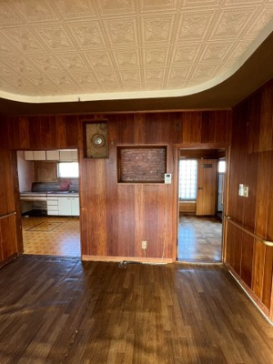 【居間・リビング】 | 北見市東相内町中古住宅