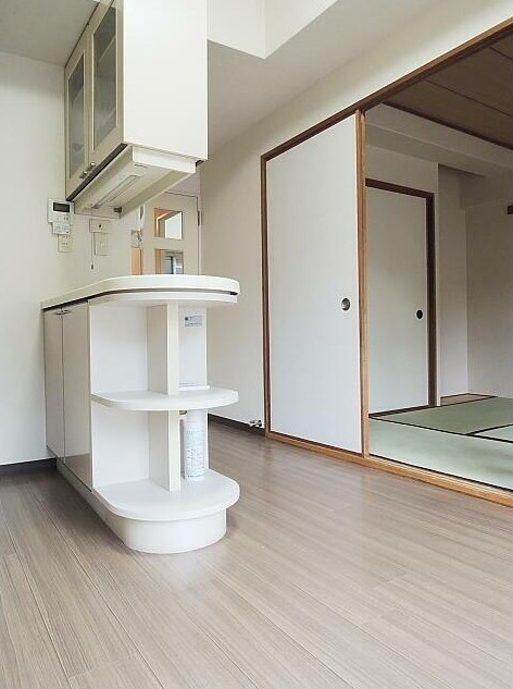 【居間・リビング】