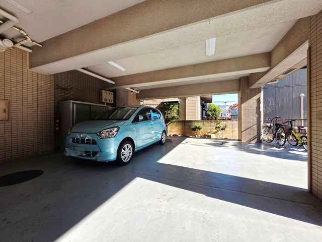 【駐車場】 | 平成ビル