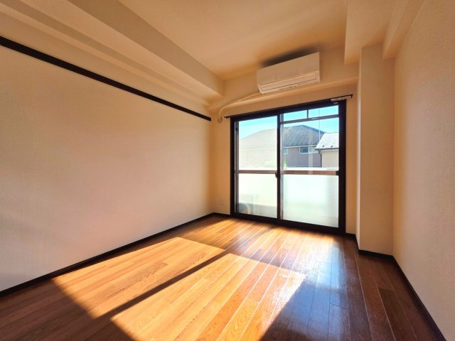 【寝室】 | 平成ビル | 洋室