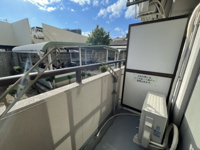 【バルコニー】 | トーカン東淀川キャステール | 暖かな日差しのふりそそぐバルコニー