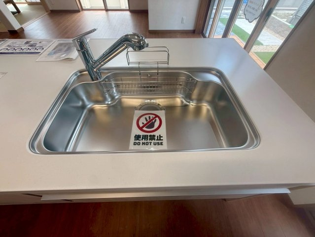 守山市焔魔堂町　新築戸建てのキッチン